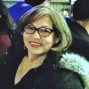 Meet your Posher, Lucia